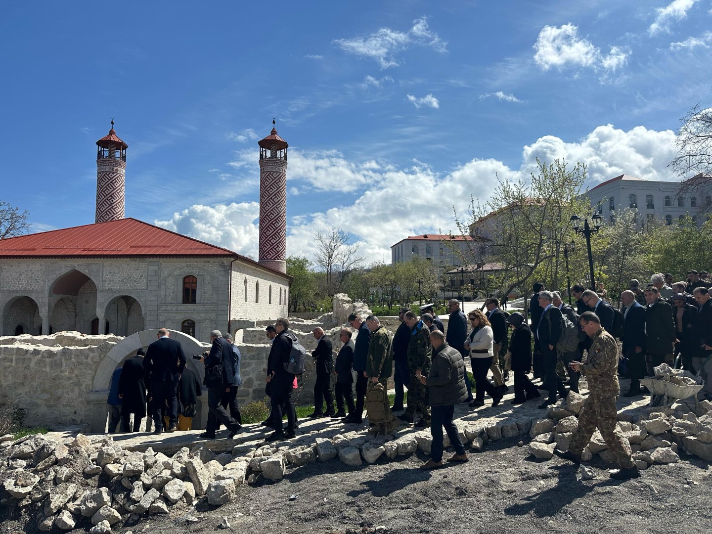 Представители дипкорпуса ознакомились с городом Шуша (ФОТО)