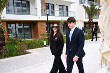 Президент Ильхам Алиев и Первая леди Мехрибан Алиева ознакомились с проектами, реализуемыми на территории центра отдыха Sea Breeze (ФОТО/ВИДЕО)