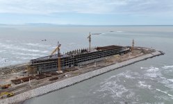 Президент Ильхам Алиев и Первая леди Мехрибан Алиева ознакомились с проектами, реализуемыми на территории центра отдыха Sea Breeze (ФОТО/ВИДЕО)
