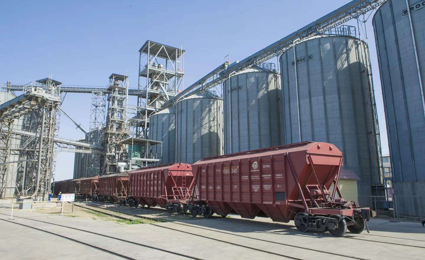 Kazakhstan enhances grain access by increasing rail connections in early 2025