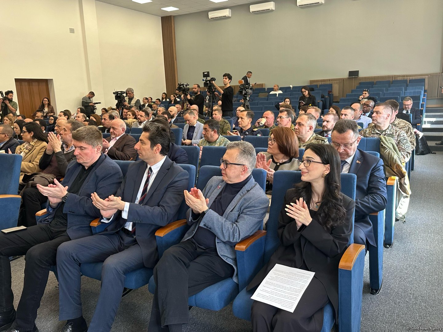 Иностранные дипломаты прибыли в город Ханкенди (ФОТО)
