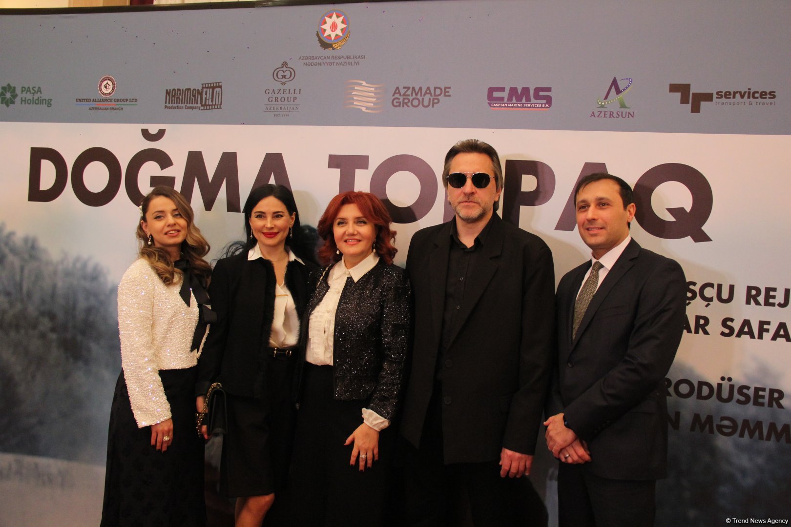 В Баку состоялась торжественная премьера художественного фильма "Doğma torpaq" о Карабахской войне (ФОТО)