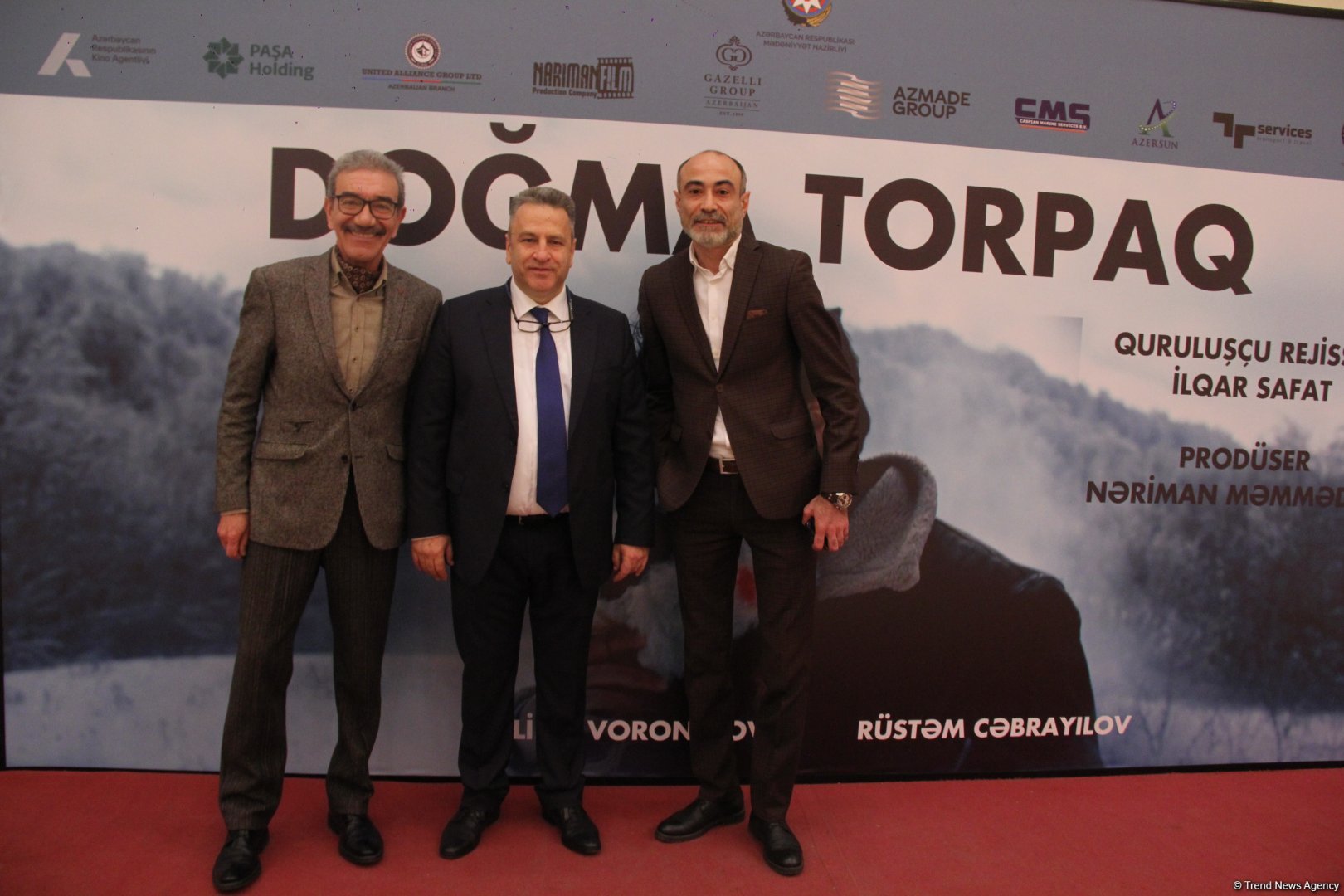 В Баку состоялась торжественная премьера художественного фильма "Doğma torpaq" о Карабахской войне (ФОТО)