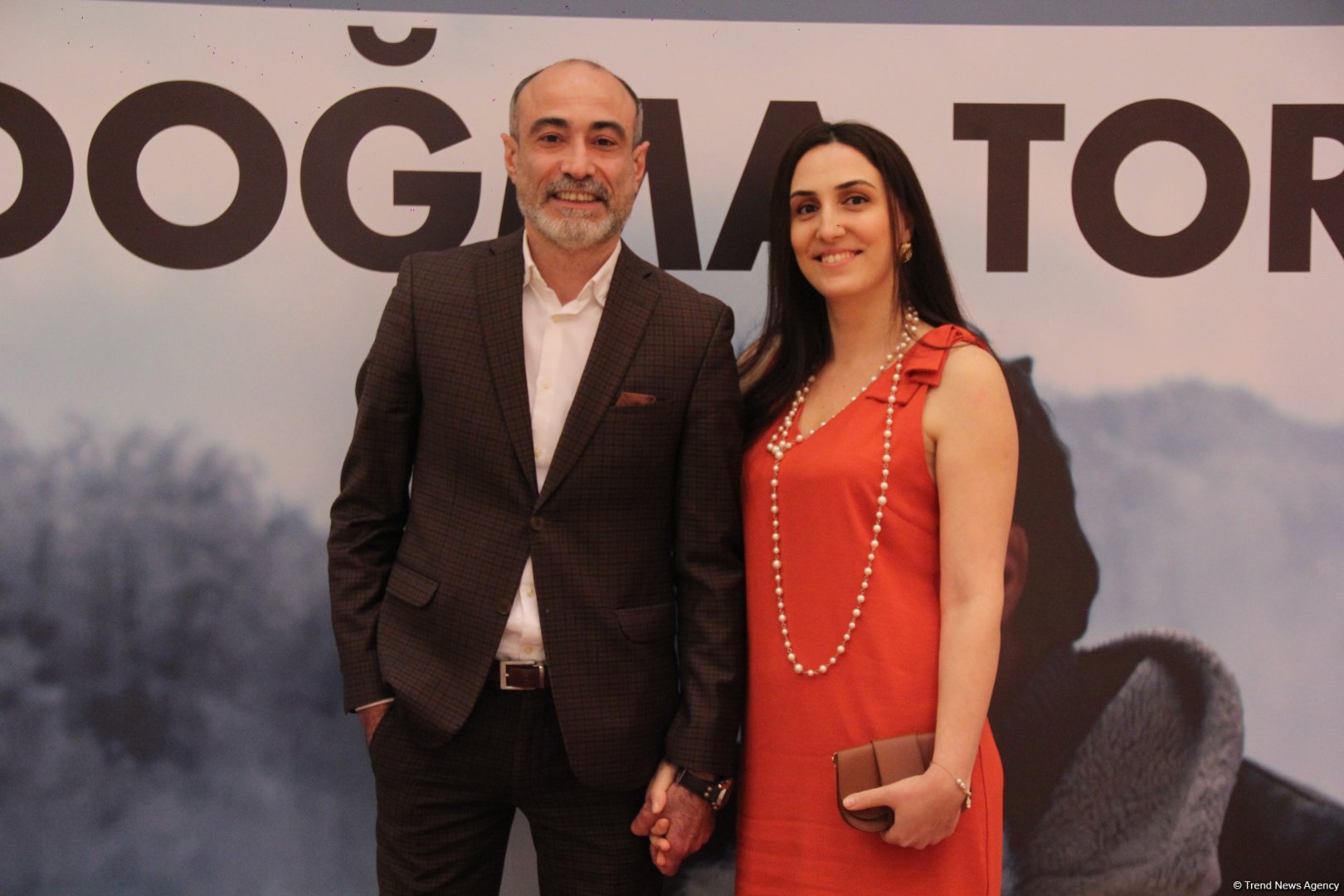 В Баку состоялась торжественная премьера художественного фильма "Doğma torpaq" о Карабахской войне (ФОТО)