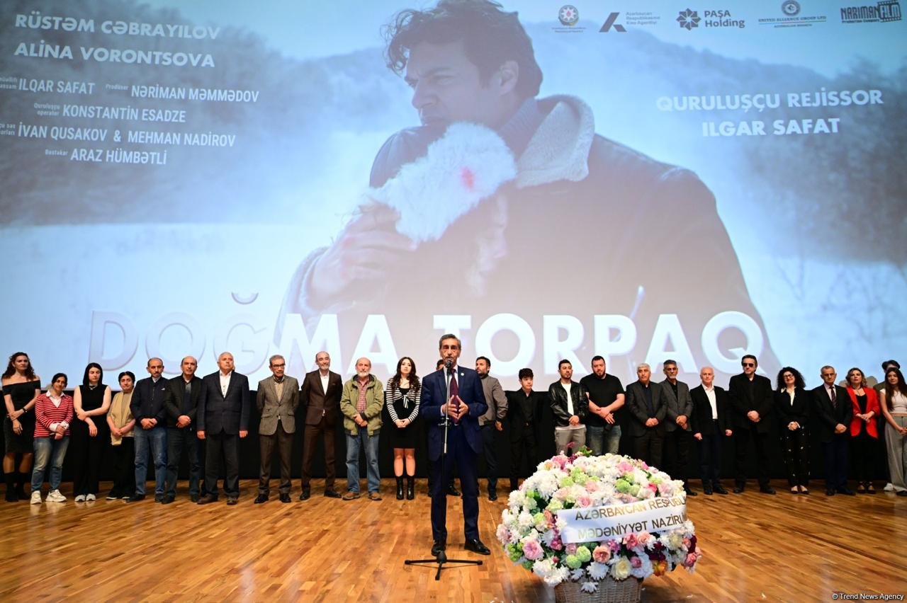 В Баку состоялась торжественная премьера художественного фильма "Doğma torpaq" о Карабахской войне (ФОТО)
