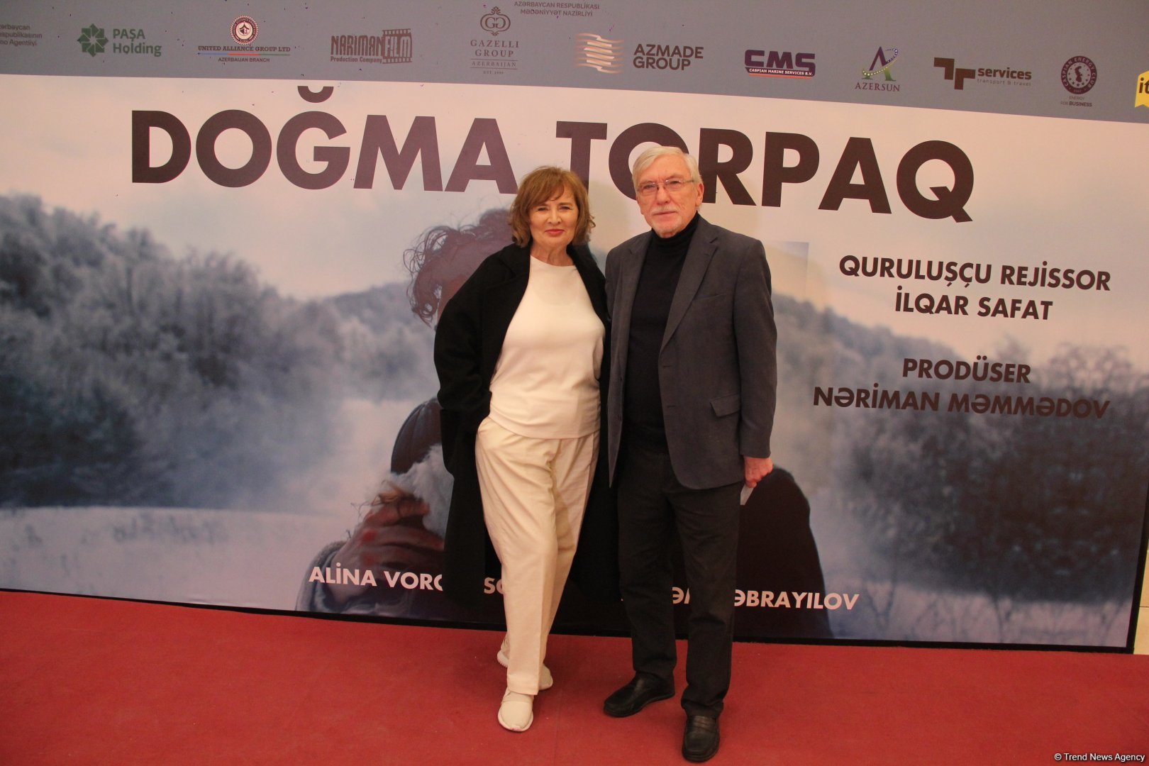 В Баку состоялась торжественная премьера художественного фильма "Doğma torpaq" о Карабахской войне (ФОТО)