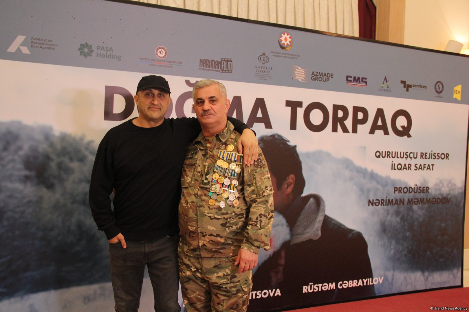 В Баку состоялась торжественная премьера художественного фильма "Doğma torpaq" о Карабахской войне (ФОТО)