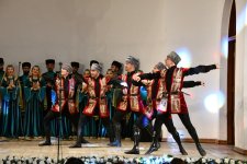 Вечер редких танцев в Баку - магия азербайджанского искусства (ФОТО)