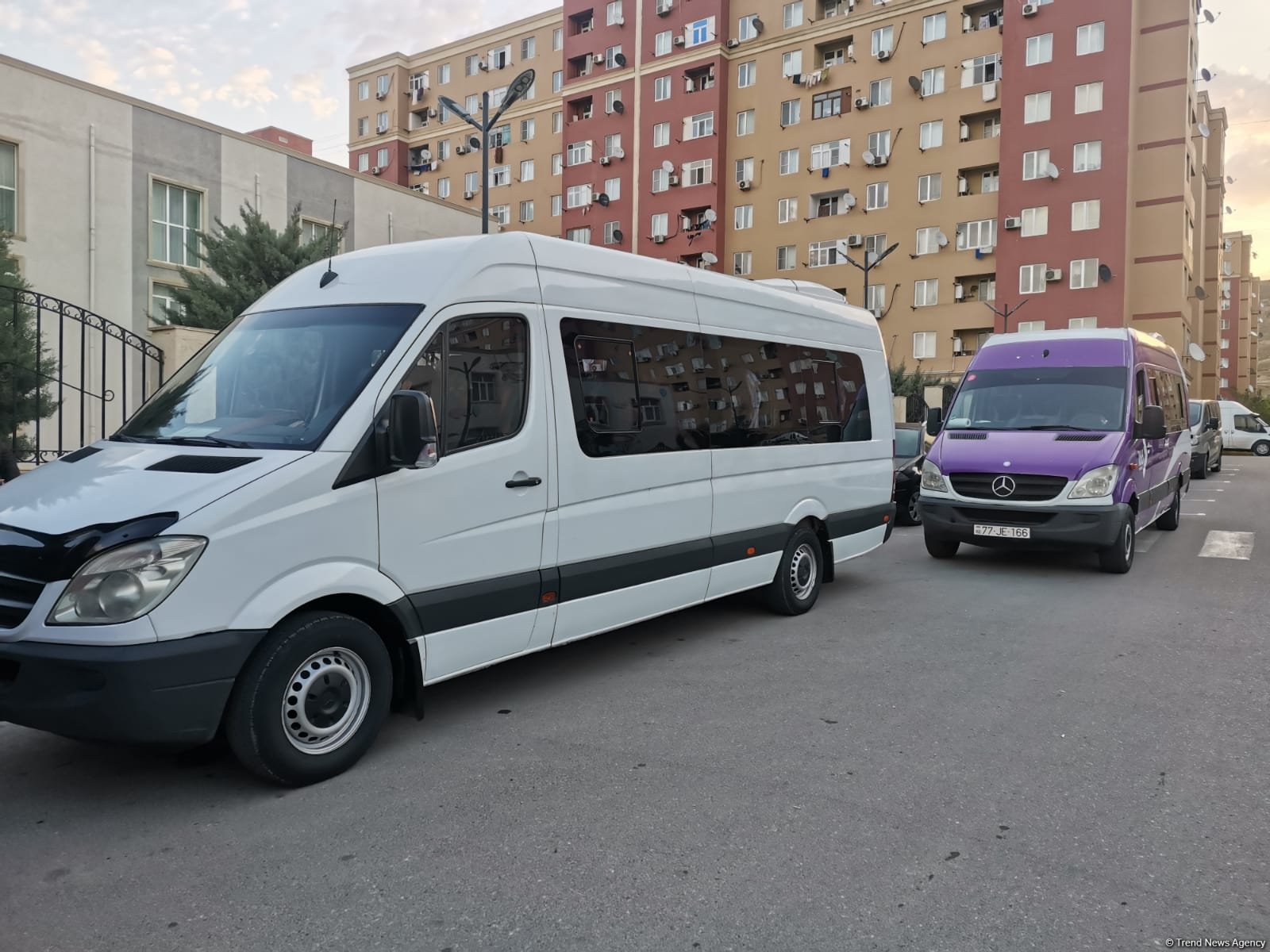 В села Сарыджалы и Баллыджа возвращаются очередные группы бывших вынужденных переселенцев (ФОТО/ВИДЕО)