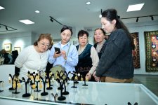 В Кыргызстане состоялось открытие Дней культуры Азербайджана – шедевры,  ковры, ремесла (ФОТО)