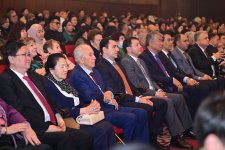 Торжество культуры Азербайджана в Кыргызстане: грандиозный гала-концерт, экспозиция работ эпохи Каджаров (ФОТО)