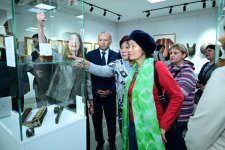 В Кыргызстане состоялось открытие Дней культуры Азербайджана – шедевры,  ковры, ремесла (ФОТО)