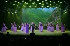Торжество культуры Азербайджана в Кыргызстане: грандиозный гала-концерт, экспозиция работ эпохи Каджаров (ФОТО)