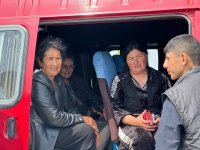 В село Гасанриз Агдеринского района отправлена очередная группа бывших вынужденных переселенцев (ФОТО)