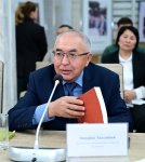 В Кыргызстане с большим успехом проходят Дни культуры Азербайджана – литература, искусство (ФОТО)