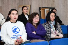 В Кыргызстане с большим успехом проходят Дни культуры Азербайджана – литература, искусство (ФОТО)