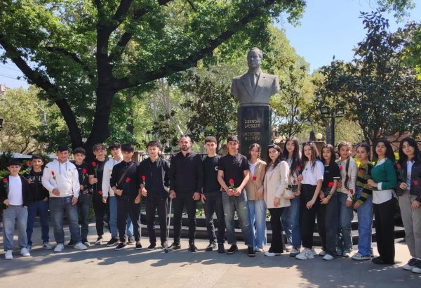 В Тбилиси почтена память великого лидера Гейдара Алиева