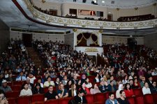 В Бишкеке состоялся праздничный вечер классического искусства Азербайджана (ФОТО)