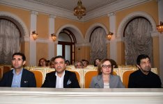 Музыкальное путешествие в прошлое  - юбилей Азербайджанского государственного оркестра народных инструментов (ФОТО)