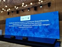 Conference in Azerbaijan weighs impact of constitution and sovereignty on entrepreneurship (PHOTO)