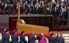Сахиба Гафарова приняла участие в церемонии похорон Папы Римского (ФОТО)