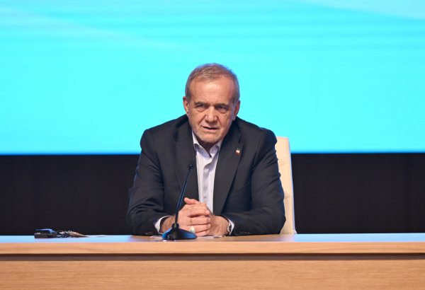 Президент Ирана посетит Азербайджан