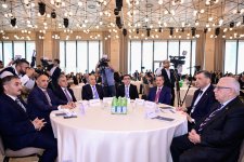 В Баку состоялась конференция на тему "Влияние цифровизации и искусственного интеллекта на рабочие места" (ФОТО)