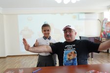 Бахрам Багирзаде - с шутками и доброй мудростью: встреча в Бакинской хореографической академии (ФОТО)