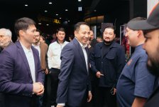 Казахи создали в Баку веселый патруль – настоящая операция по захвату… (ФОТО)