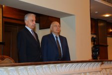 В Баку состоялась премьера спектакля "Минувшие дни" по произведению узбекского классика Абдуллы Кадыри (ФОТО)