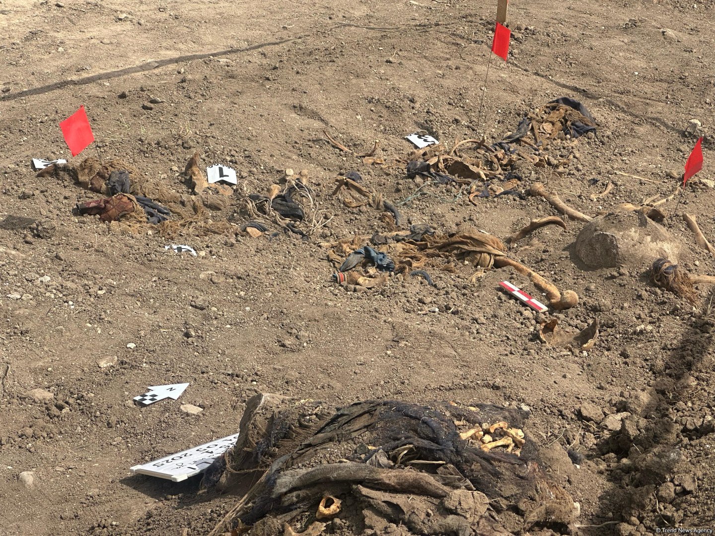 В Ходжалы обнаружено еще одно массовое захоронение (ФОТО)