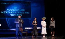 Баку - сквозь Вселенную: путешествие в будущее и в душу города (ФОТО)