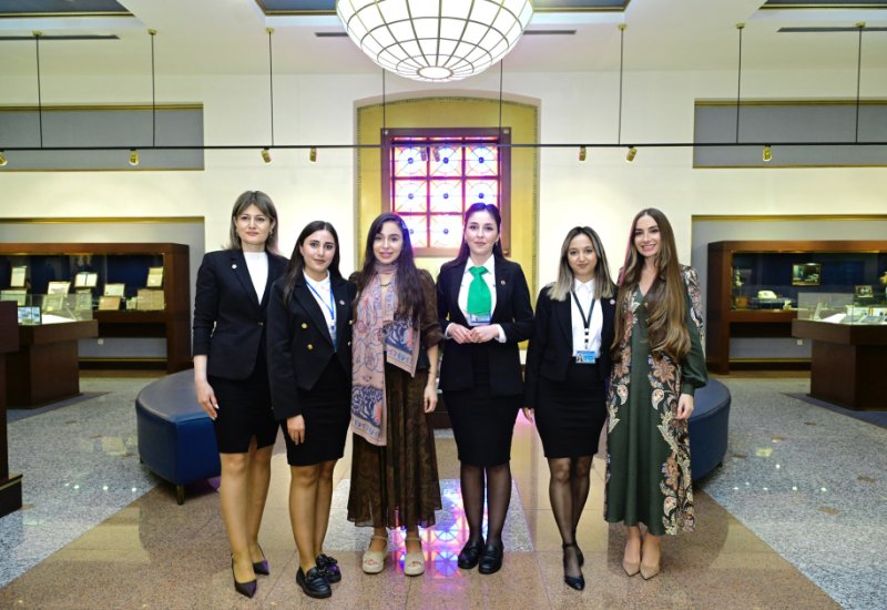 Вице-президент Фонда Гейдара Алиева Лейла Алиева и руководитель Баку Медиа Центра Арзу Алиева посетили Нахчыван (ФОТО)