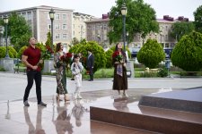 Вице-президент Фонда Гейдара Алиева Лейла Алиева и руководитель Баку Медиа Центра Арзу Алиева посетили Нахчыван (ФОТО)
