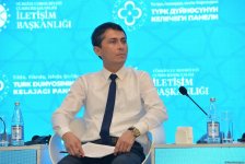 В Баку прошла панельная дискуссия "Единство в языке, мысли, деле: будущее тюркского мира" (ФОТО)