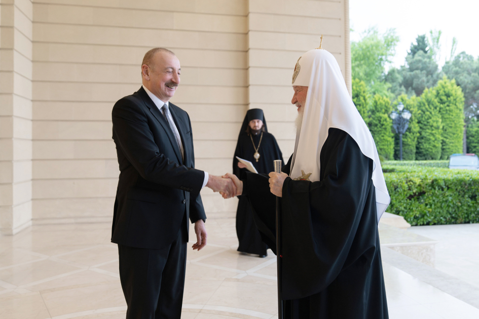 Президент Азербайджана Ильхам Алиев и Первая леди Мехрибан Алиева встретились с Патриархом Московским и всея Руси Кириллом (ФОТО/ВИДЕО)