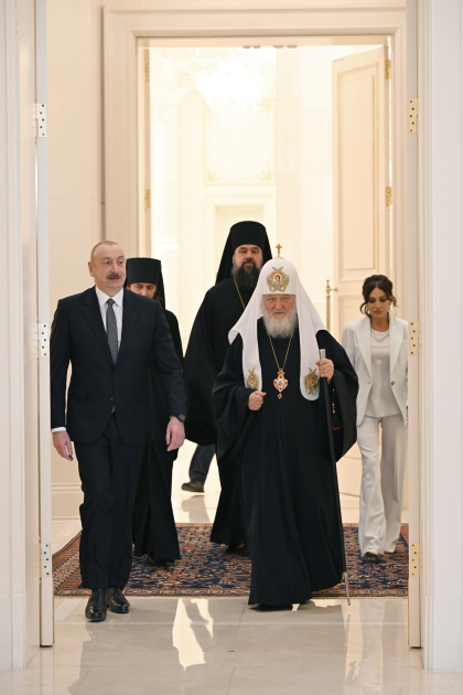 Президент Азербайджана Ильхам Алиев и Первая леди Мехрибан Алиева встретились с Патриархом Московским и всея Руси Кириллом (ФОТО/ВИДЕО)
