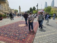 В старинной части Баку открылся Международный фестиваль ковра – путешествие в мир сказки (РЕПОРТАЖ, ФОТО)