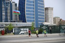 Завершился Бакинский марафон 2025: ветер не соперник, а вдохновение - рекордное количество участников (ФОТО)