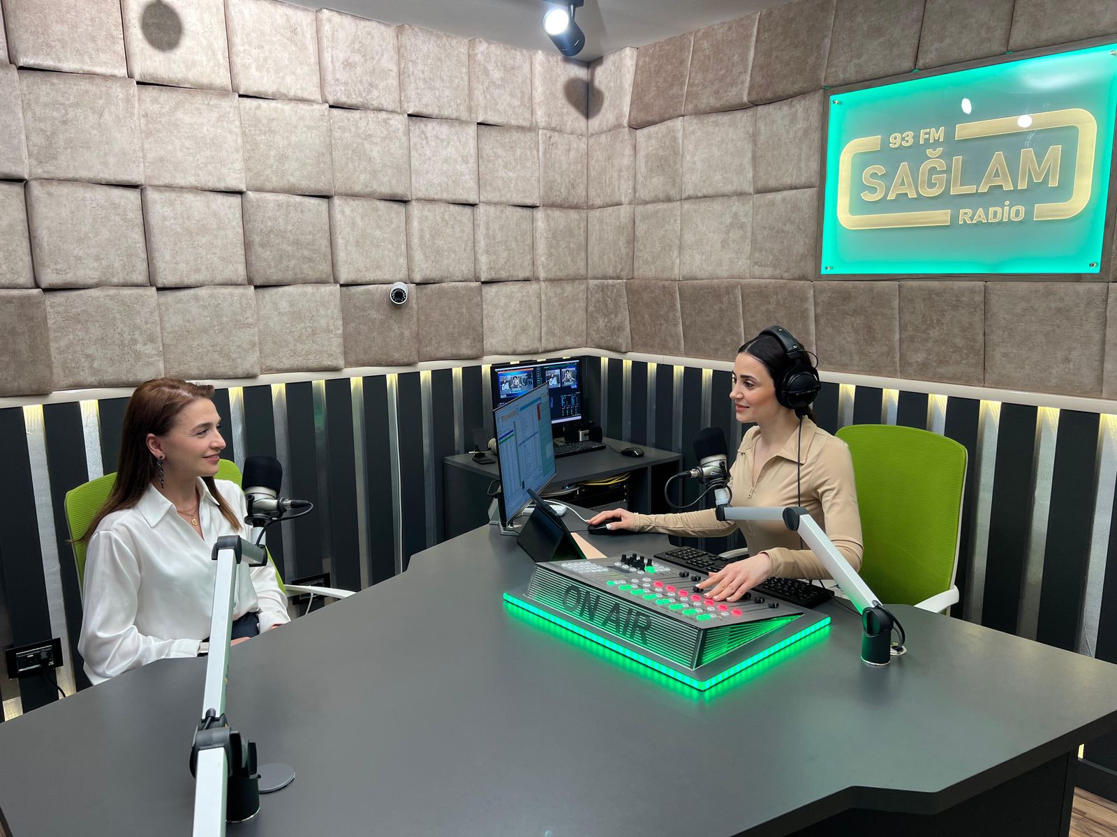 Какие системы необходимы врачу для выписки электронного рецепта в Азербайджане?