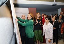В Азербайджанском национальном музее ковра открылась иммерсивная выставка "Рабатское ковровое искусство" (ФОТО)