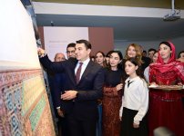 В Азербайджанском национальном музее ковра открылась иммерсивная выставка "Рабатское ковровое искусство" (ФОТО)