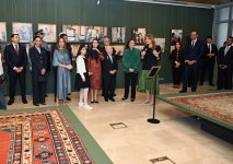 В Азербайджанском национальном музее ковра открылась иммерсивная выставка "Рабатское ковровое искусство" (ФОТО)