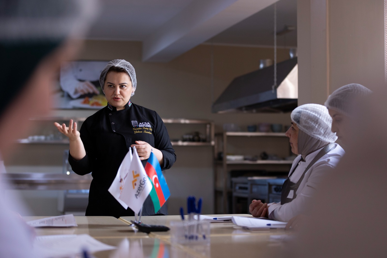 ЗАО «AzerGold» приступило к реализации очередного социального проекта, связанного с семьями шехидов и раненых на войне (ФОТО)