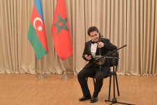 Принцесса Марокко посетила образовательный комплекс номер 132-134 в Баку (ФОТО)