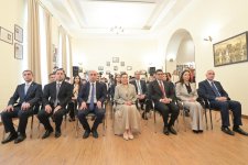 Принцесса Марокко посетила образовательный комплекс номер 132-134 в Баку (ФОТО)
