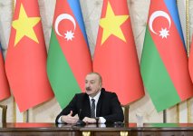 Президент Ильхам Алиев и Генеральный секретарь То Лам выступили с заявлениями для прессы (ФОТО)