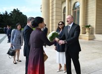 В Баку состоялась церемония официальной встречи Генерального секретаря ЦК Компартии Вьетнама (ФОТО)