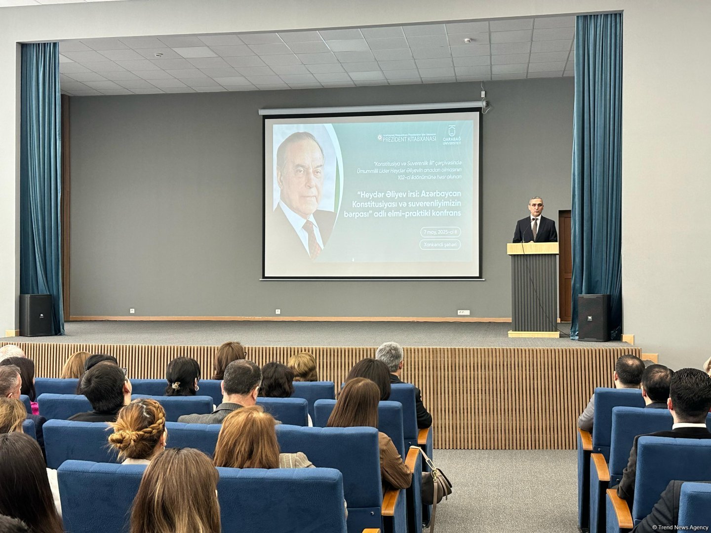 В Карабахском университете прошла научно-практическая конференция на тему "Наследие Гейдара Алиева: Конституция и восстановление суверенитета Азербайджана" (ФОТО) (Обновлено)