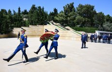 Генеральный секретарь Центрального комитета Коммунистической партии Вьетнама посетил Аллею шехидов (ФОТО)